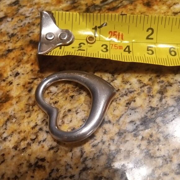 TIFFANY & CO STERLING HEART PENDANT. LARGE SIZE SIGNED ELSA PERETTI 925 SPAIN. - Picture 10 of 10